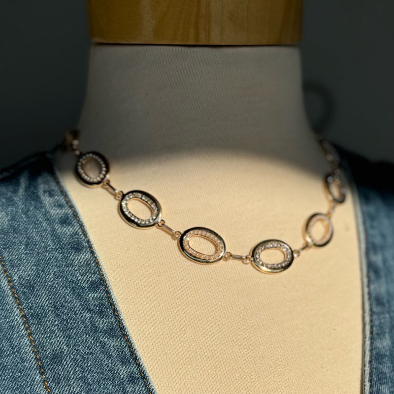 Round Link Chain Necklace With Rhinestone Detailing & Earrings