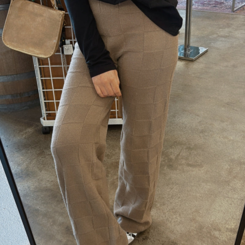 Knitted Straight Leg Sweater Pants Mocha