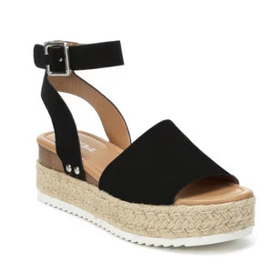 Topic Platform Sandals Black