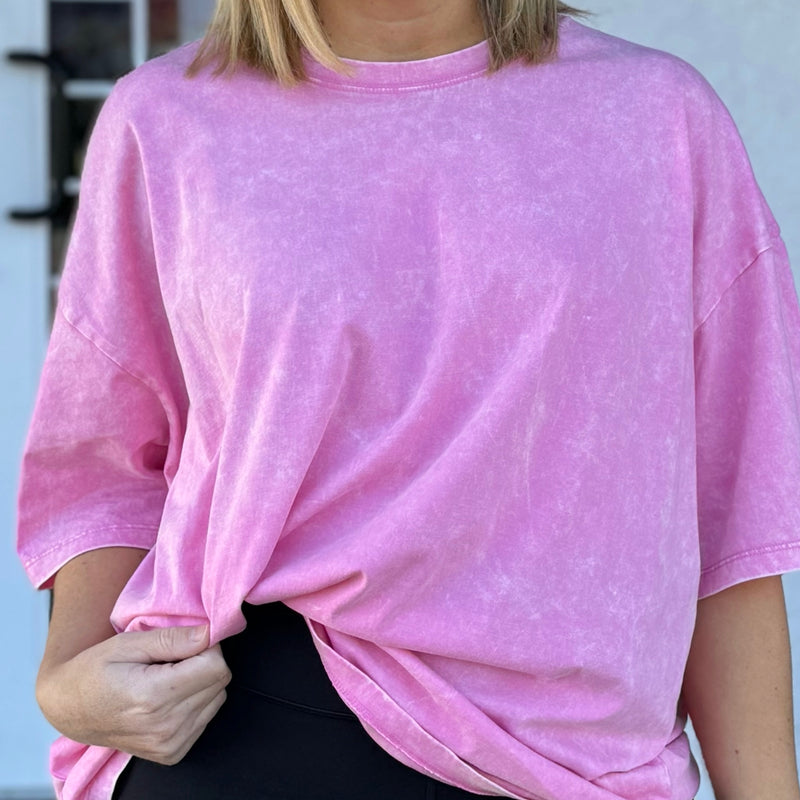 Weekend Awaits Oversized Tee Pink