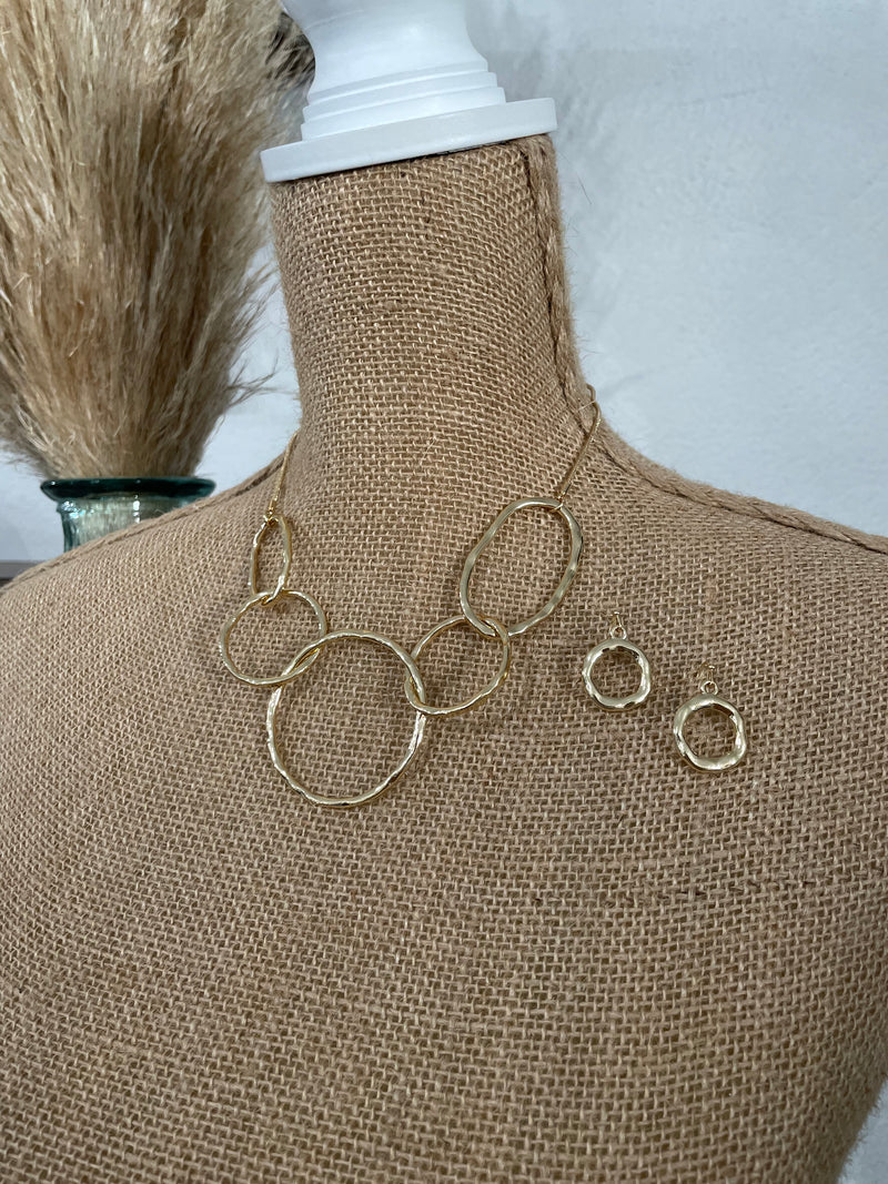 Gold Linked Necklace and Earing Set